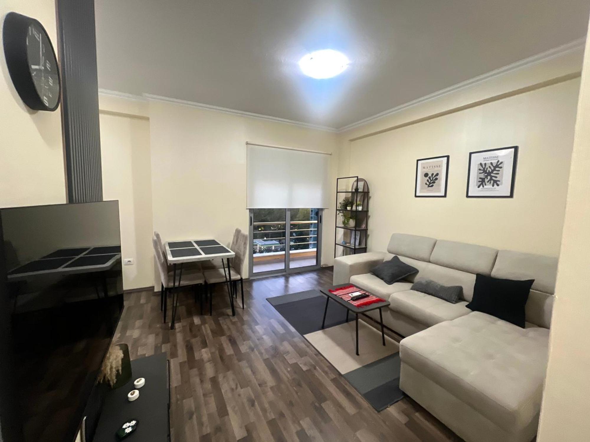 Urban 315 Apartment Tirana Kültér fotó